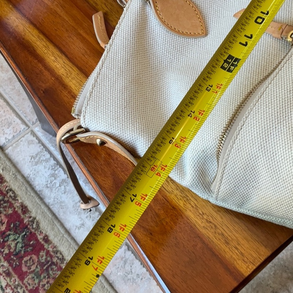 Awesome Dooney & Bourke canvas type fabric bag, beige - Picture 11 of 13